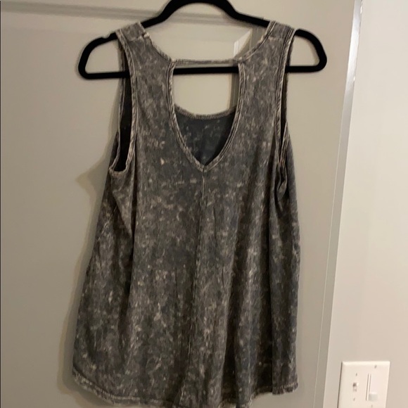 Tank top - Picture 2 of 2